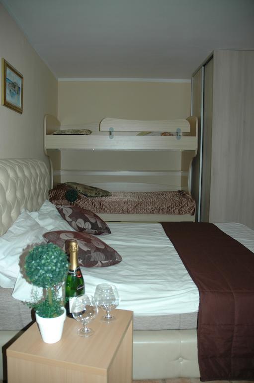 Guest House Maja โนวีซาด ห้อง รูปภาพ
